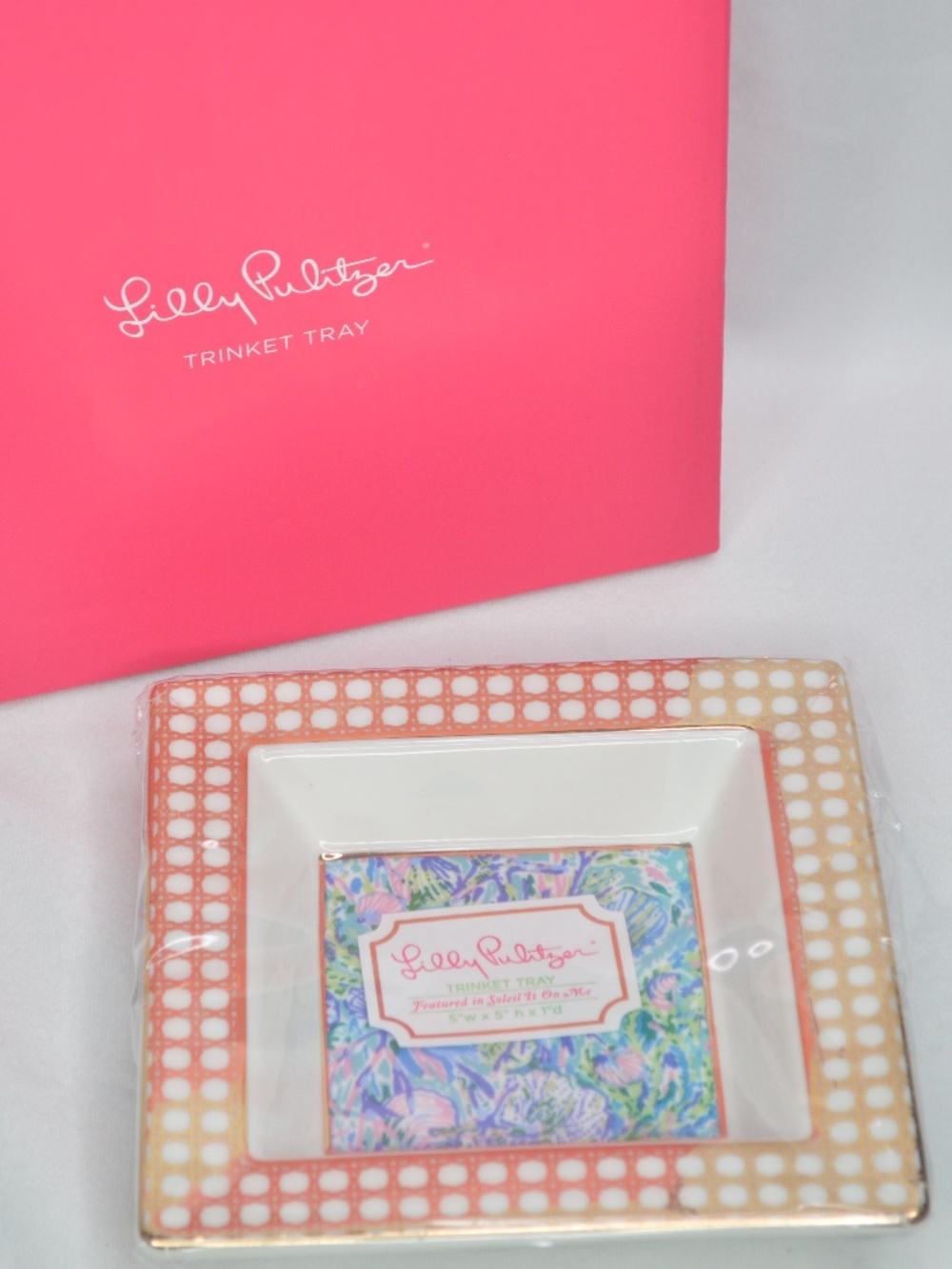 NEW IN BOX Lilly Pulitzer Trinket Ceramic Dish Soleil It On Me 5"x5"